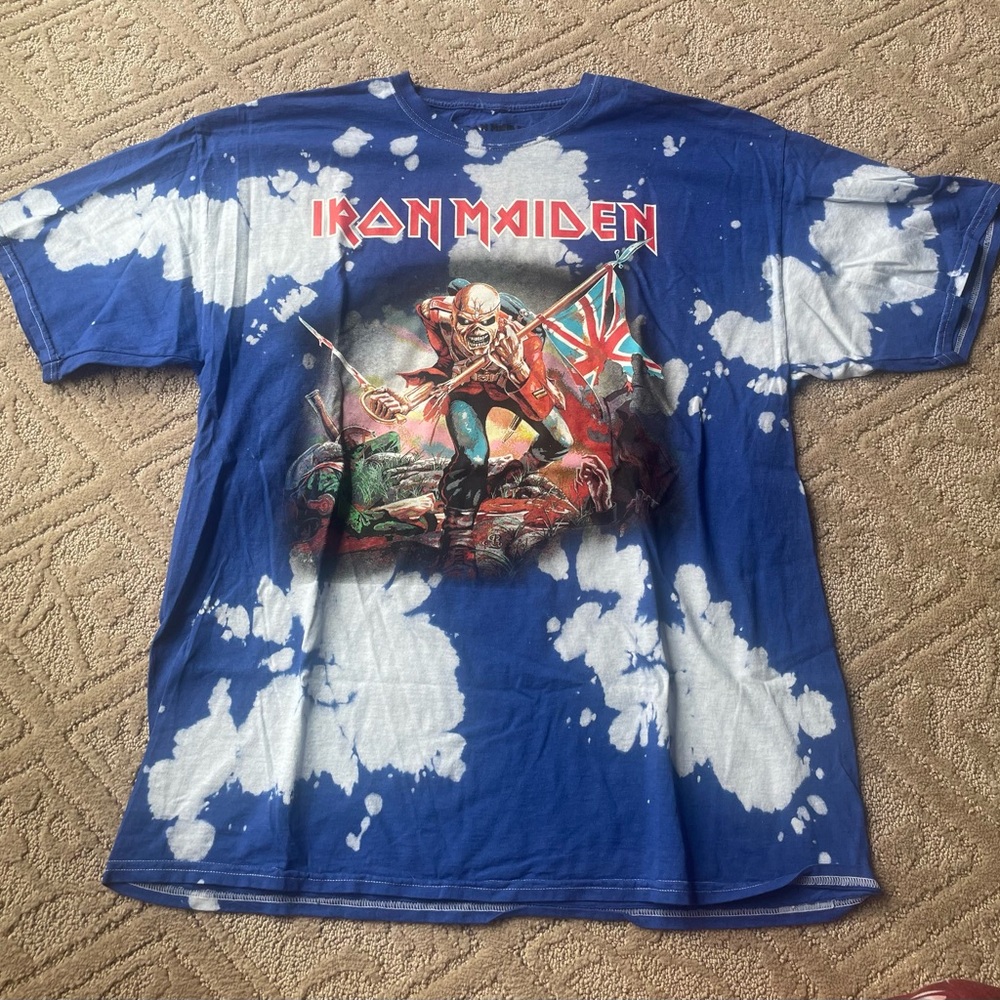 Iron Maiden Skull Blue Tye Dye Graphic Short Sleeve Tee Shirt Adult Sz L cotton